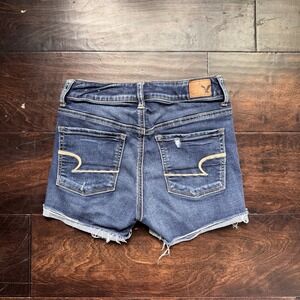 American Eagle Super Stretch Women's Distressed Jean Shorts Size 2 Blue Light